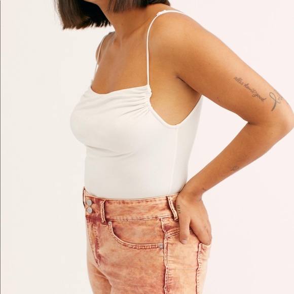 We The Free CRVY Foxy Lady Velvet Bootcut Pink - Picture 3 of 4